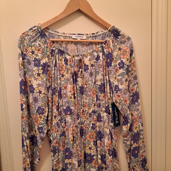 Smocked waist blouse - Picture 1 of 2